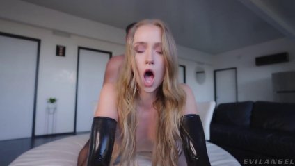 Офигенное порево с давалкой по вызову