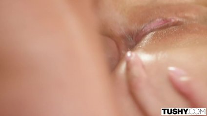 Киска оседлала ствол – полный разрыв